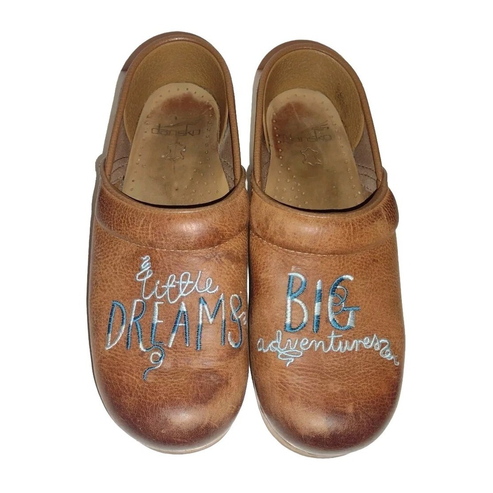 Dansko Little Dreams Big Adventures Brown Leather Clog Size 37 U.S 6.5/7